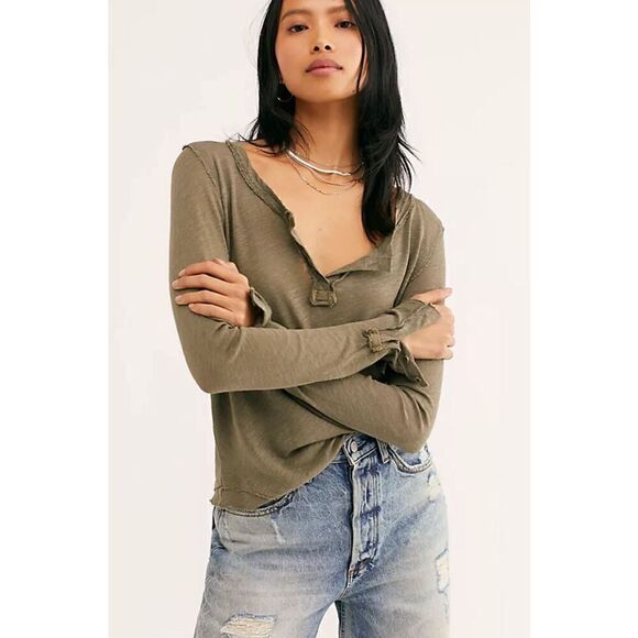 Free People Hazy Day Distressed Henley - Picture 1 of 8